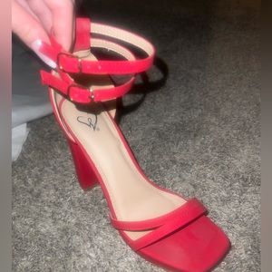 Red Windsor heels